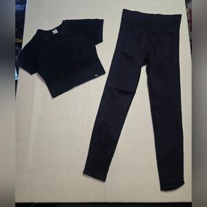 JoyLab Dark denim Blue High-Waisted Leggings & Crop Top